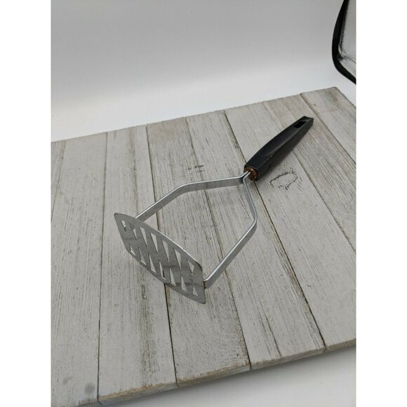 Vintage Androck #2 Chrome Plate Potato Masher Black Handle  9 3/4" - Picture 5 of 8